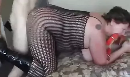 خانم عكس سكسي اچ دي ببر, خود ارضایی