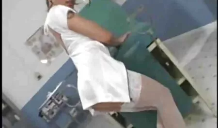 سینه کلان, كلاسيك, دخترک معصوم, انگشت, در عکس های سکسی سریالی معرض, نایلون, پاشنه